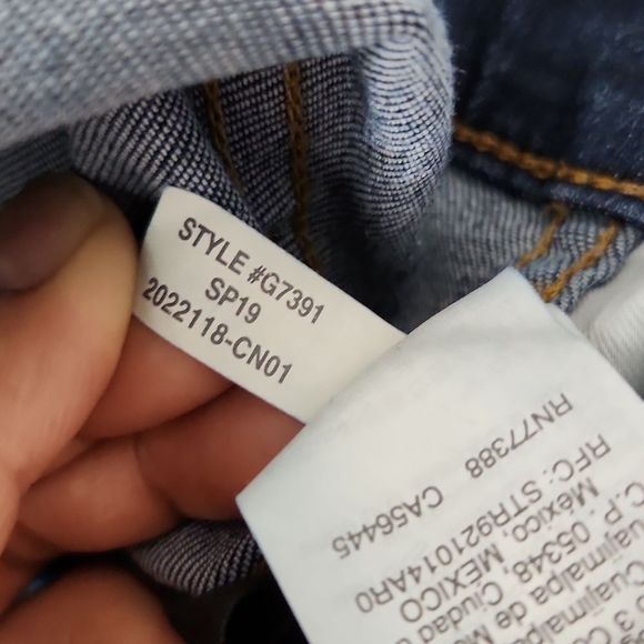 Madewell 10" High-Rise Skinny Jeans in Danny Wash: TENCEL™ Denim Edition size 28 - Picture 10 of 13